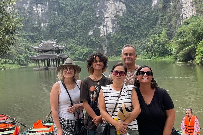 Ninh Binh Day Tour from Hanoi: Hoa Lu Trang An and Mua Caves - Trang An’s 90-minute boat journey