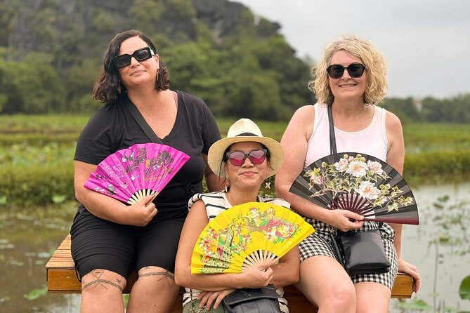 Ninh Binh Day Tour from Hanoi: Hoa Lu Trang An and Mua Caves - Mua Cave and the climb to Mua Mountain