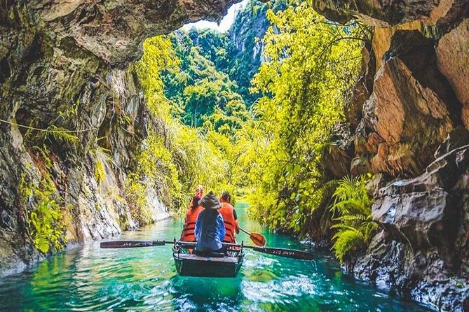 Ninh Binh Day Tour to Hoa Lu Trang An Mua Cave with Buffet Lunch - Key points at a glance