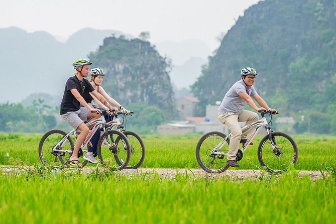 Ninh Binh Full Day Tour From Hanoi With Customized Attractions - What you eat at Tam Coc Green Garden Restaurant