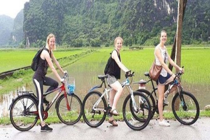 Ninh Binh Full Day Tour to Hoa Lu Trang An Mua Cave Small Group - Hoa Lu, Vietnam’s former capital