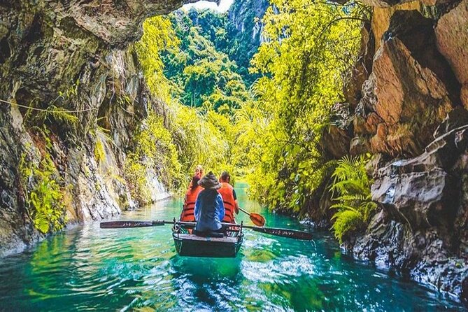 Ninh Binh Full Day Tour to Hoa Lu Trang An Mua Cave Small Group - The guide can shape the whole day