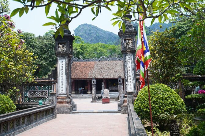 Ninh Binh Full Day Tour with Hoa Lu, Tam Coc and Mua Cave - Why this Ninh Binh day trip works
