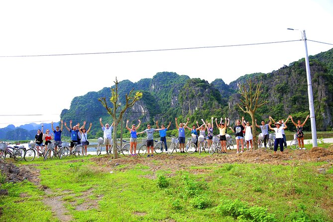Ninh Binh Full Day Tour with Hoa Lu, Trang An and Mua Cave - Lunch near Tam Coc