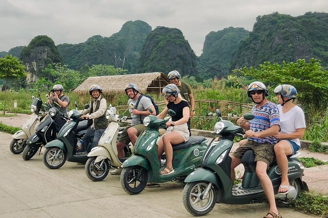 Ninh Binh HIGHTLIGHT & HIDDEN GEM Tour From Hanoi: Skip-The-Line - Thai Vi Temple and the rice fields