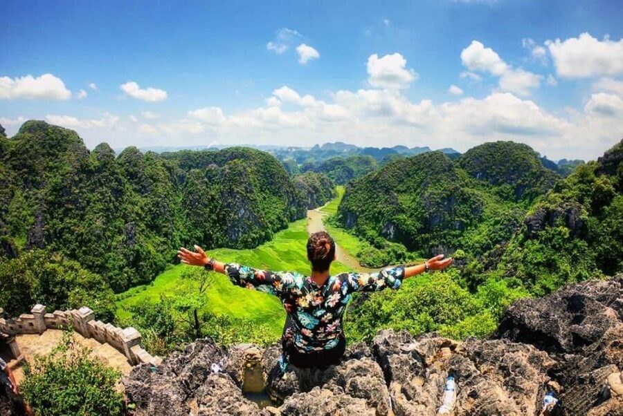 Ninh Binh: Hoa Lu, Trang An and Mua Caves Hiking Day Trip - Why this day trip works for first-time visitors