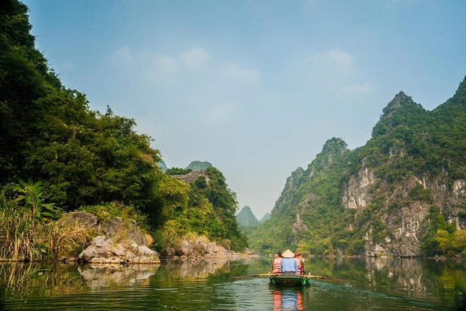 Ninh Binh Luxury Day Tour by Limousine- Small Group- All included - Leaving Hanoi in a small limousine
