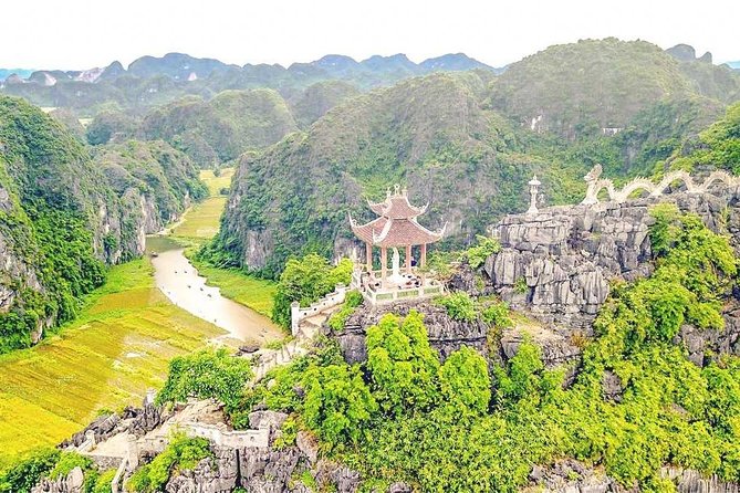 NINH BINH MEMORABLE DAY: Hoa Lu, Mua Cave, boat trip Tam Coc, Trang An optional - Tam Coc by traditional sampan
