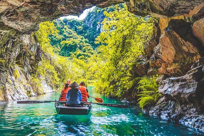NINH BINH MEMORABLE DAY: Hoa Lu, Mua Cave, boat trip Tam Coc, Trang An optional - Trang An and its cave route