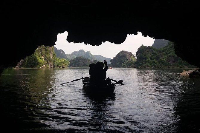 NINH BINH MEMORABLE DAY: Hoa Lu, Mua Cave, boat trip Tam Coc, Trang An optional - Cycling through the Ninh Binh countryside