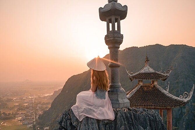 Ninh Binh Private Day Tour: Mua Cave, Tam Coc, Hoa Lu All Include - Cycling through Tam Coc’s quiet countryside