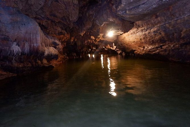 Ninh Binh Tour Bai Dinh Trang An Mua Cave Small Group Limousine - Four hours around Trang An by bamboo boat