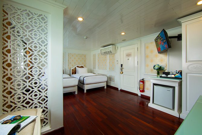 (Official) Signature Royal Cruise - 02 days 01 night program - Vung Vieng Floating Village by kayak or bamboo boat