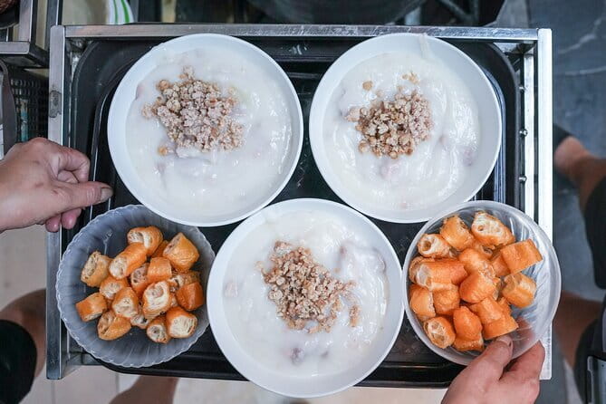 Old Quarter Food Tour in Hanoi - Who should book this evening walk