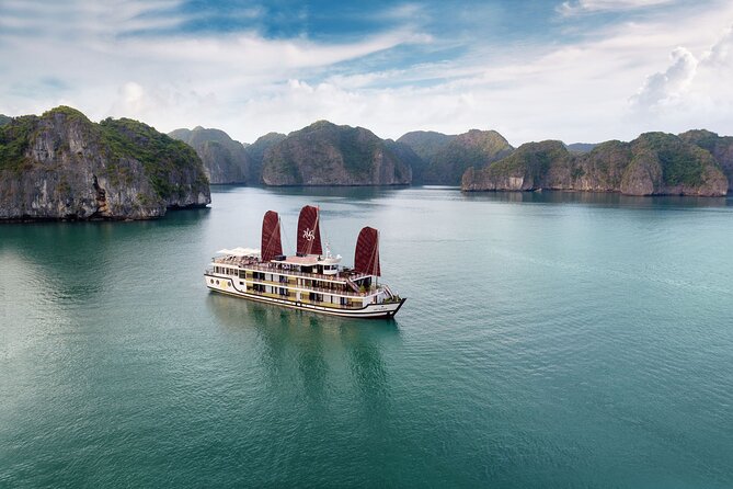 Orchid Cruises 3days/2nights For 5 Star All Included - Day one: settling into Halong Bay