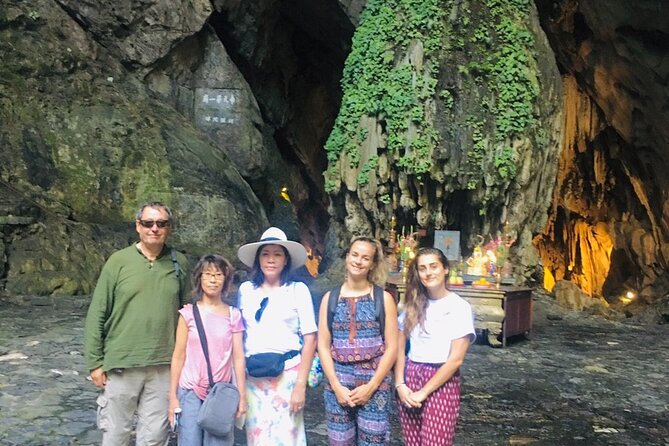 Perfume Pagoda Full-Day Guided Tour from Hanoi - All Inclusive - Lunch at the foot of the mountain