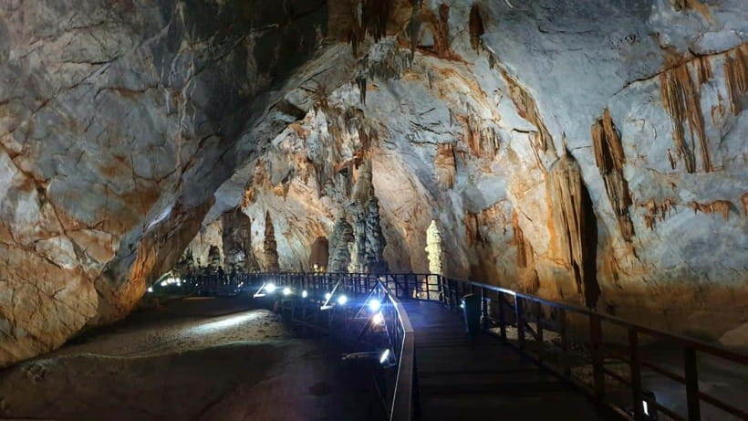 Phong Nha: Cave Exploration and Zipline Dark Cave Tour - Boat ride and a practical lunch break