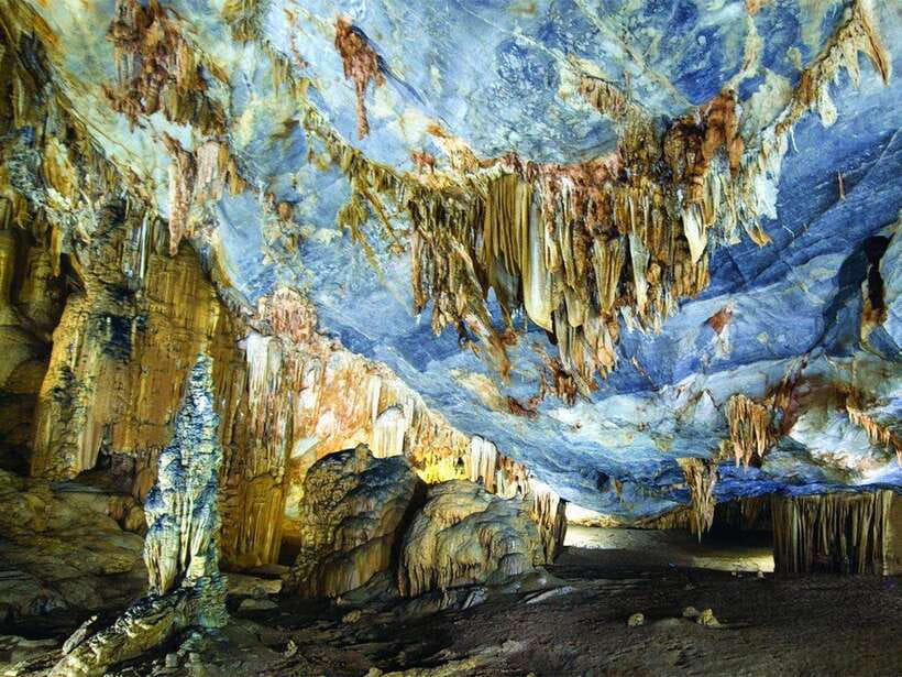 Phong Nha/Dong Hoi: Phong Nha Cave and Paradise Cave Tour - Paradise Cave: buggy ride, uphill walk, and one kilometer underground