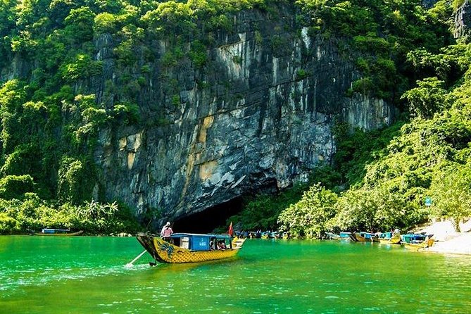 Phong Nha & Paradise Cave - 1 Day All Inclusive - Paradise Cave, stairs and huge dry chambers