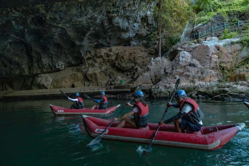 Phong Nha: Phong Nha Cave Expedition 4.5 km by Kayak - The underground lake and dark-water swim