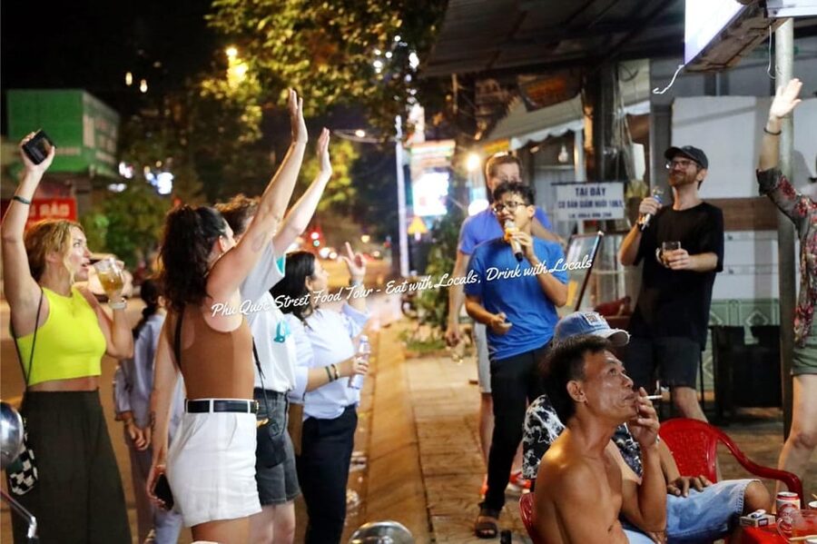 Phu Quoc: Street Food Tour - The small group and guide quality