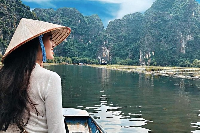 Premium Hoa lu - Trang An - Mua Cave with Buffet Lunch from Hanoi - Who should book this experience