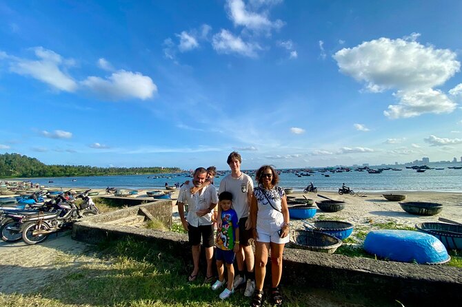 PRIAVATE DaNang CITY TOUR-FOOD TOUR-Sunset BOAT TRIP on Han river - Key points at a glance