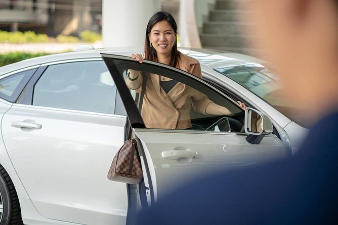 Private Departure Transfer: Ho Chi Minh City Hotels to Tan Son Nhat Airport - Is $15 per person good value?
