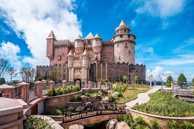 Private guided Sunworld Ba Na Hills & Golden Hands Bridge - Linh Ung Pagoda and the quieter side of Ba Na Hills
