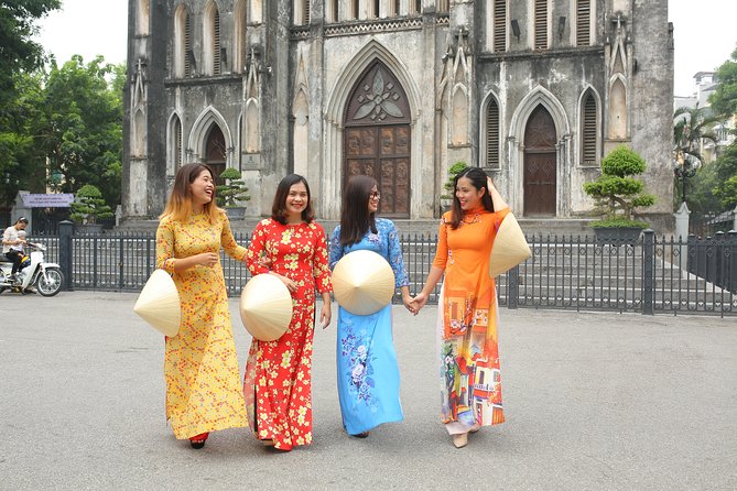 Private Half-Day Hanoi Food Tour by Motorbike - What the private format changes