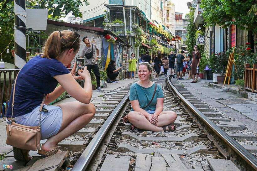 Private Hanoi Walking Tour with visit Train Street - Who should book this Hanoi walk
