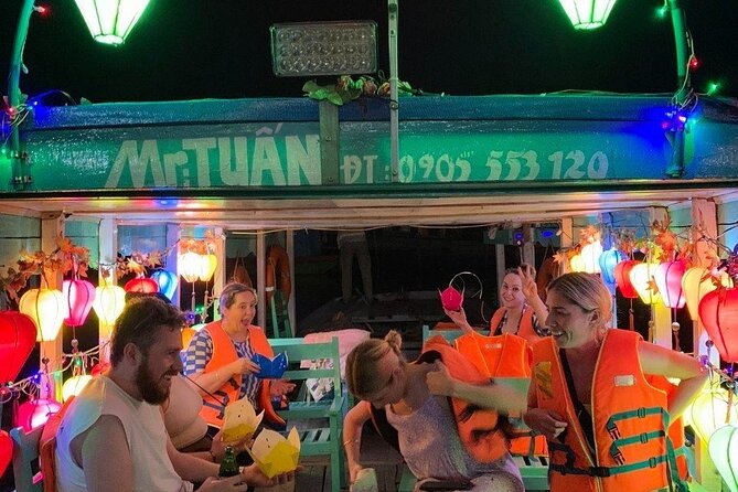 PRIVATE Hoi An Ancient Town - Night Market Street Food By Night - Should you book the Hoi An night food tour?
