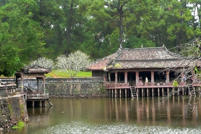 Private Hue Tombs & Pagoda Tour with Local Guide - Should you book it?