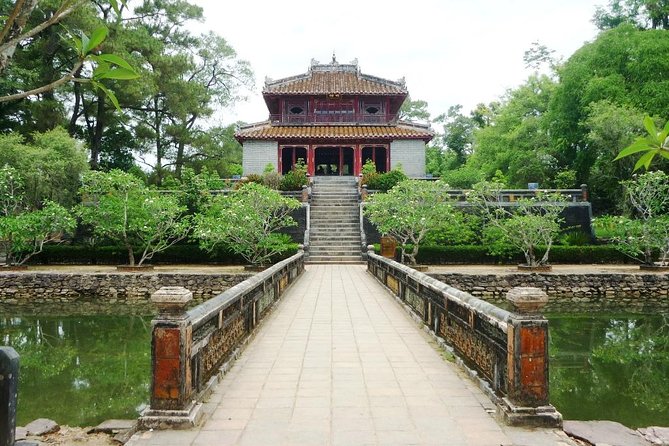 Private Hue Tombs & Pagoda Tour with Local Guide - Tu Duc Tomb, an emperor’s garden retreat