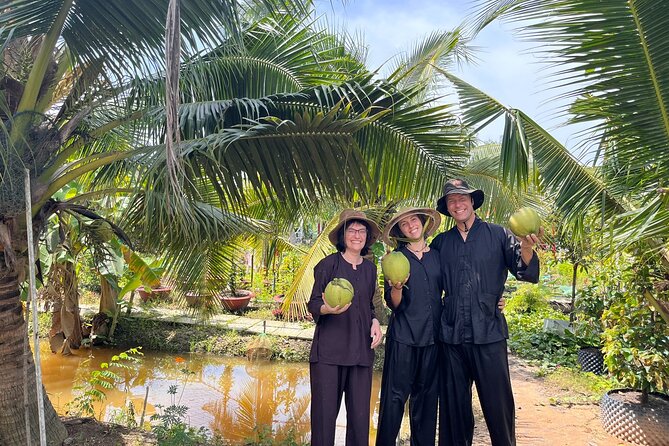 PRIVATE Mekong Delta 1 Day with Kayaking, Biking & Cooking - Leaving Ho Chi Minh City between 8:10 and 8:50 am