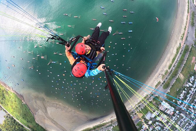Private Paragliding Experience in Da Nang - Safety briefing, harness, and GoPro setup