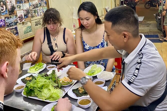 Private Saigon Ultimate Street Food & Motorbike Experience - Crab soup in a clay pot in District 5