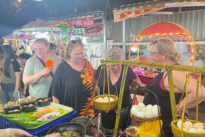 Private Street Food Discovery by Cyclo at Night in Ho Chi Minh - Booking and Cancellation Details