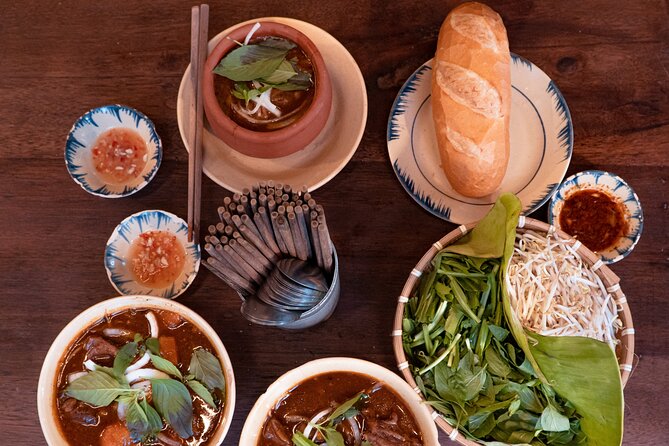 Private Street Food Motorbike Tour in Ho Chi Minh City - District 5: a sweet pause in a historic neighborhood