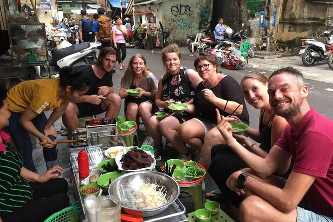 Private Street Food Tour - Walking Hanoi Old Quarter - Bun cha, pho, and the first savory stops