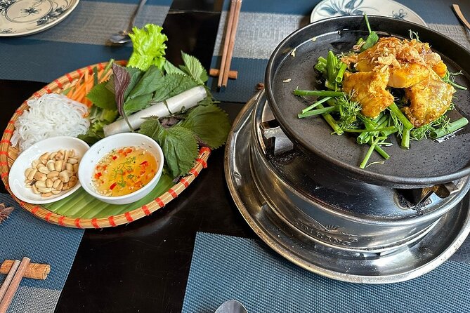 Private Street Food Tour with a Local Food Guide - Banh cuon at Phượng Bánh Cuốn Gia Truyền