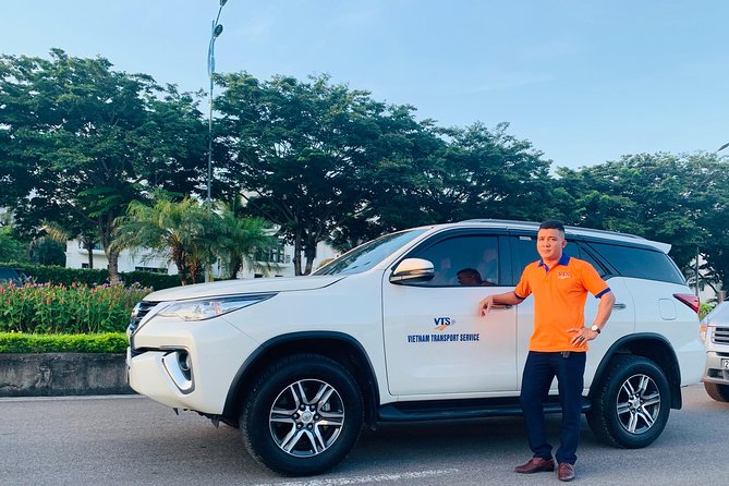 Private Transfer Between Hanoi Airport (han) And Hanoi City Center - The 45-minute ride into Hanoi