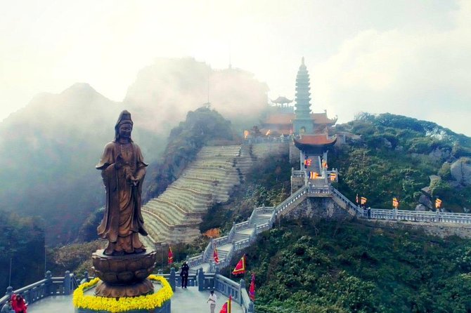 Private Transfers Hanoi <=> Sapa One Way (Free Hotel Pickup) - The most important issue: driving style