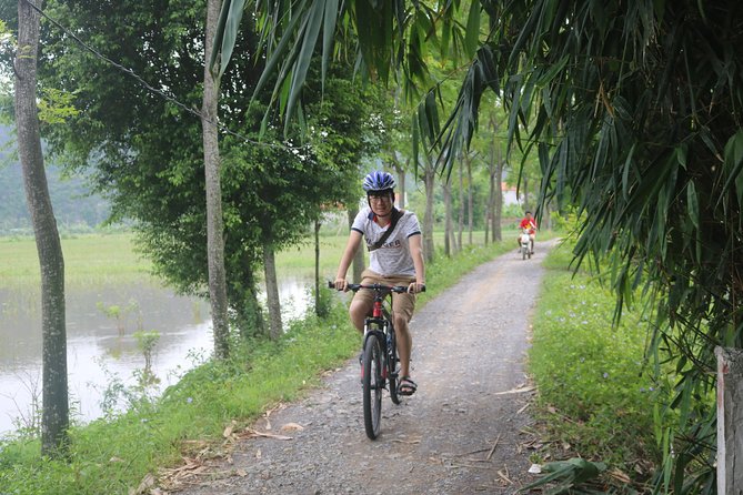Red River island backroad, Rural Countyside Area and Train Street - Who will enjoy this ride most