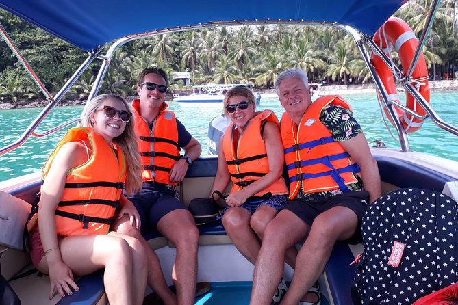 RED RIVER TOUR (Private tour): 4 ISLANDS TOUR BY SPEEDBOAT - The guides may shape the whole experience