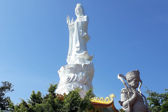 RED RIVER TOUR (Private Tour): LAND ISLAND TOUR AROUND THE SOUTH - Fish Sauce, Honey, and Everyday Island Products