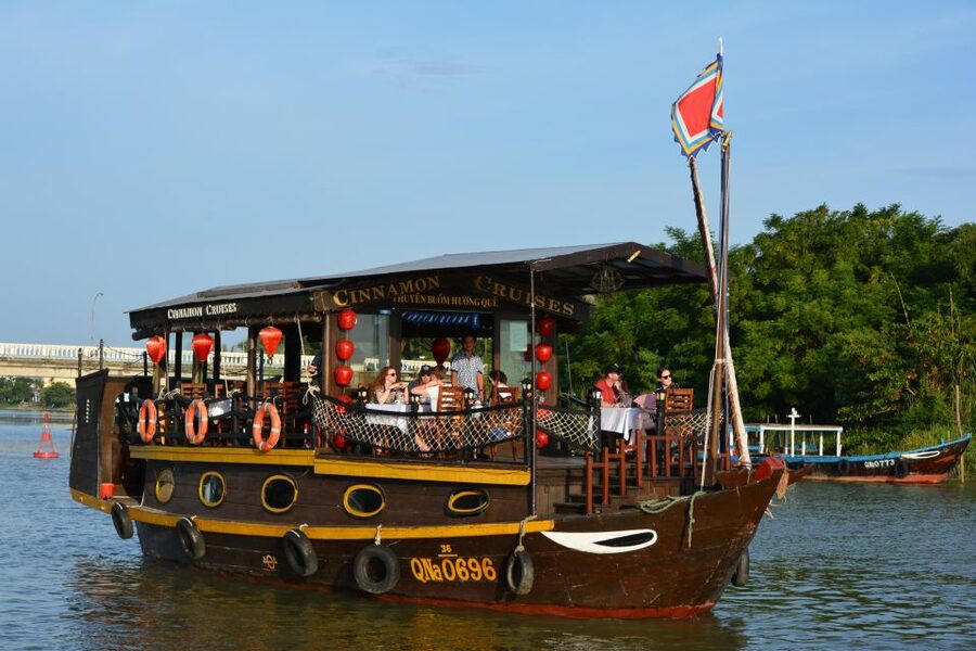 Romantic Sunset Dinner Cruise in Hoi An - Key points to know before you book
