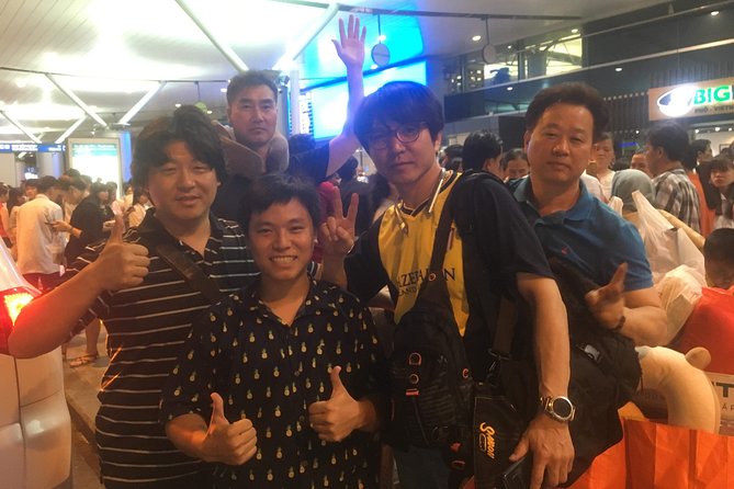 Saigon Airport to Ho Chi Minh City Center Private Transfer - Finding the driver at International Terminal 2