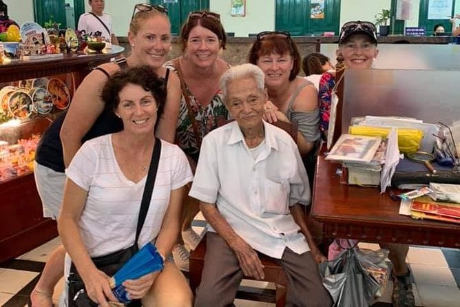 Saigon Historical City Tour - From tourist center to stories about protest