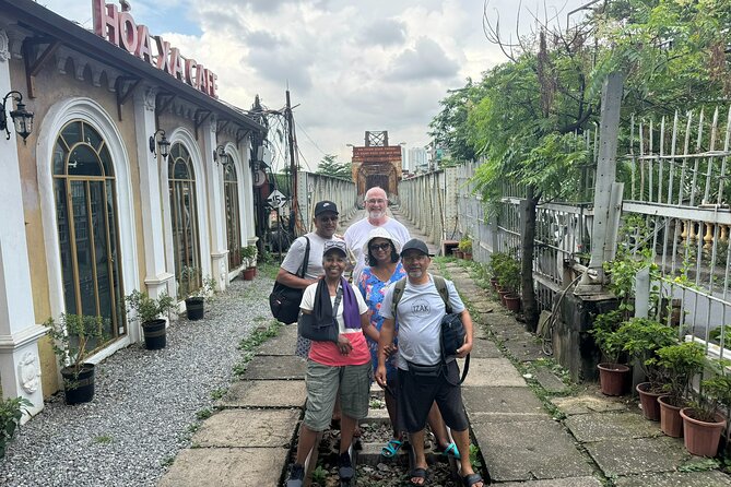 Saigon Jeep City Tour, Backstreet, Cultures hidden Gems 4 Hours - Thich Quang Duc Monument and a difficult moment in history